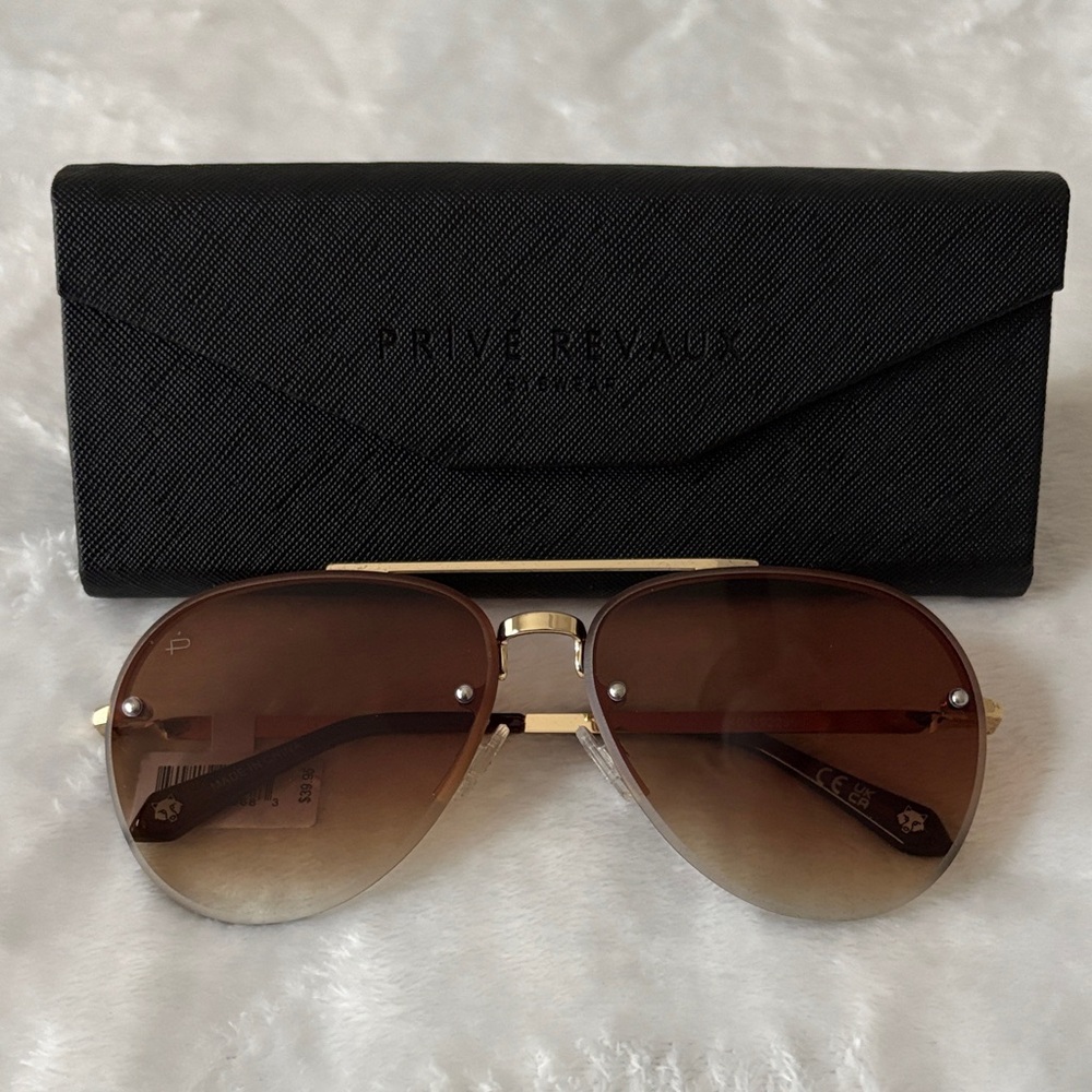 Privé Revaux Men’s Gold Frame Brown Gradient Aviator Sunglasses
